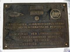 orig.Lokschild der Schnellzuglok 211 066-6 / 242 366-3