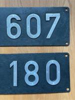 Loschilder 50 607 und 86 180 der DB abzugeben